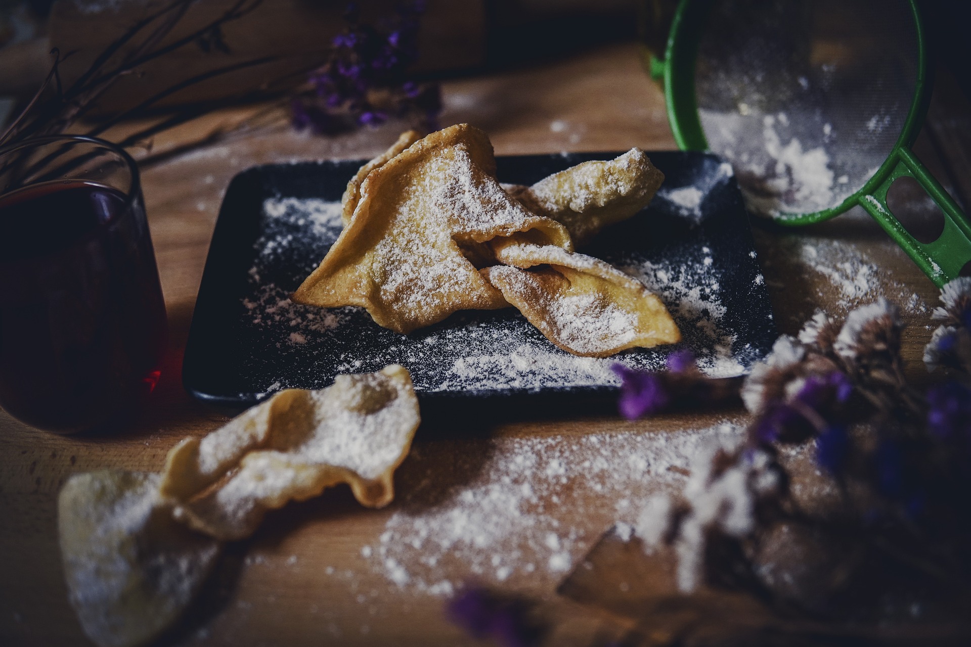 cenci di carnevale Foto di Marcin Wąż da Pixabay